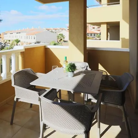 Apartment La Perla E35- El Medano, Tenerife